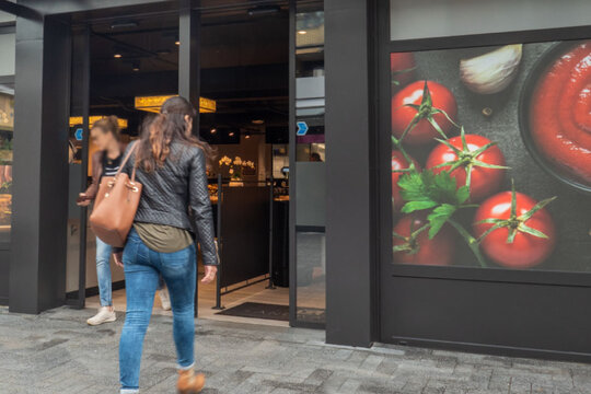 Schuifdeuren en vouwdeuren voor Landwaart Culinair