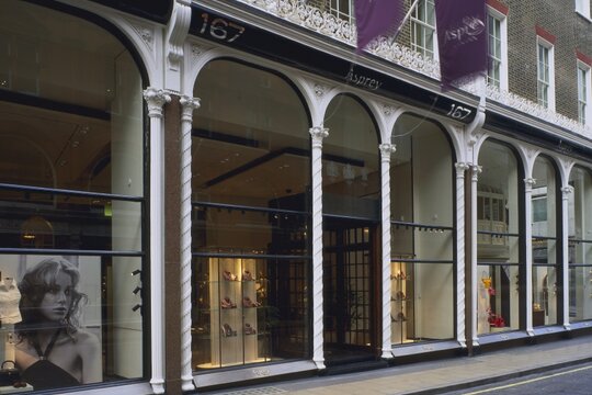 Asprey Jewellers, London R61